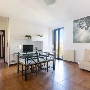 Mysa - Casa Chicca, Flat With Lake View Terrace Apartment Perledo